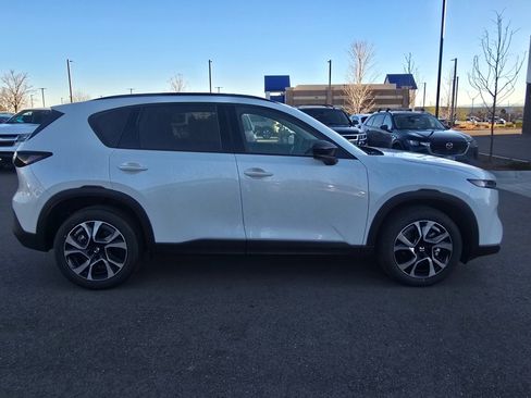 New 2026 MAZDA CX-5 Preferred image 6