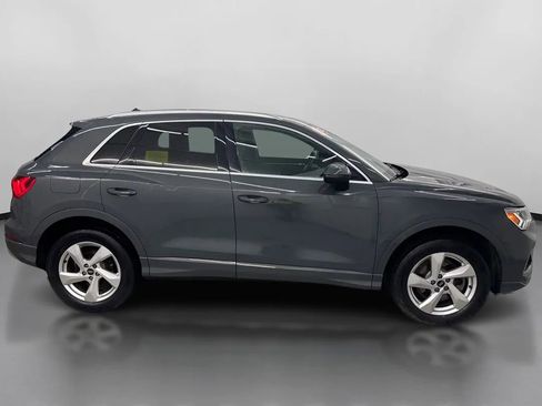 Used 2022 Audi Q3 2.0T Premium Plus AWD/4WD image 11