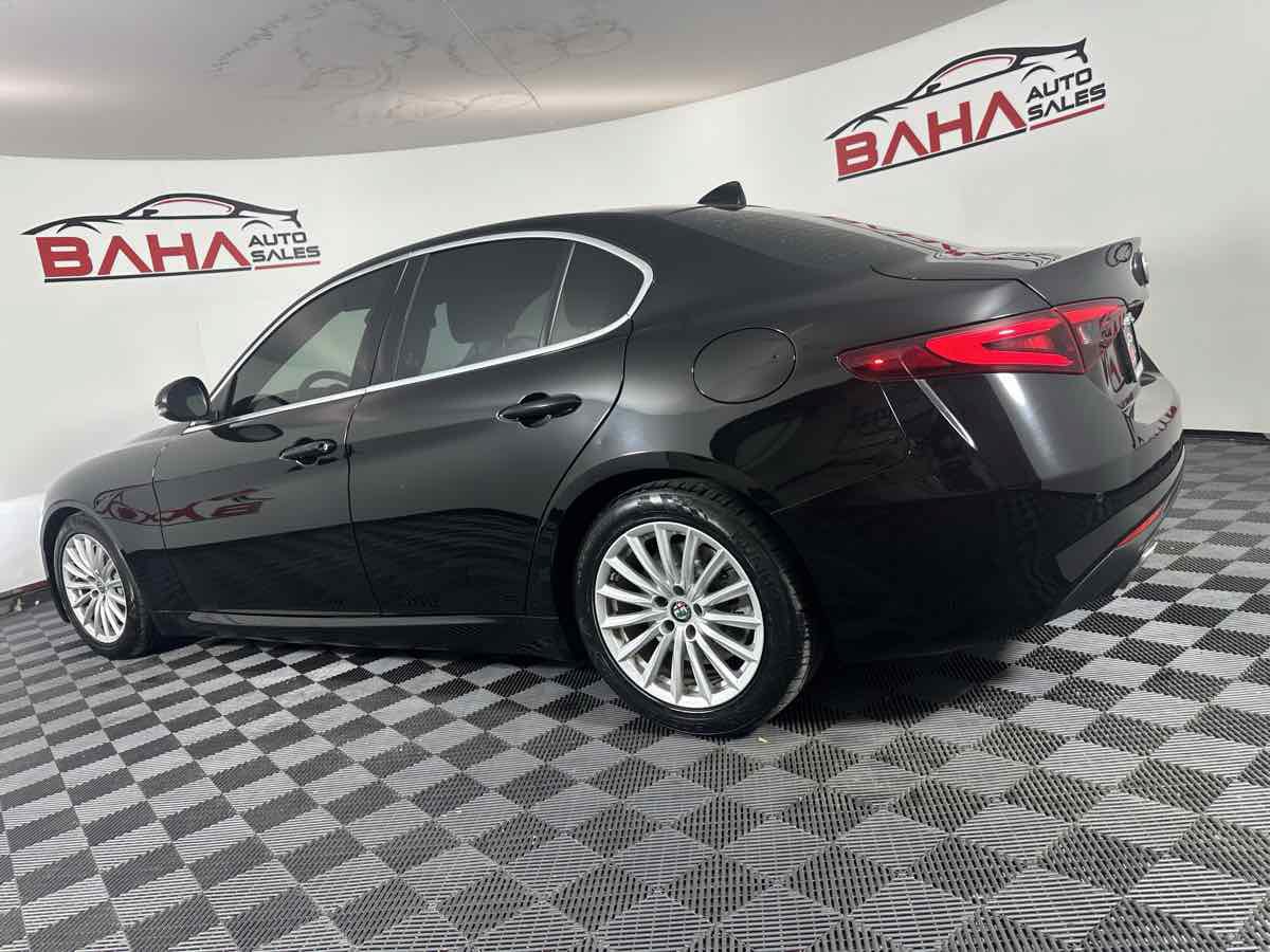 Used 2021 Alfa Romeo Giulia Sprint w/ Active Assist 1 Package RWD image 7