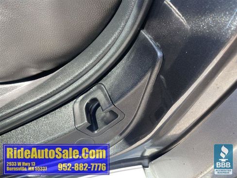 Used 2009 Subaru Outback 2.5i Limited AWD/4WD image 34