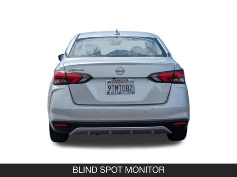 Used 2025 Nissan Versa SV FWD image 8
