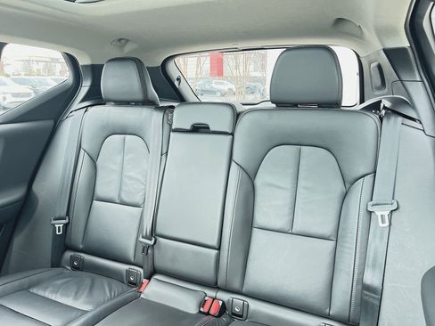 Certified 2023 Volvo XC40 B5 Plus w/ Climate Package AWD/4WD image 25