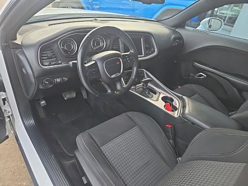 Used 2015 Dodge Challenger SXT w/ Sound Group image 32