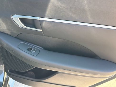 New 2026 Hyundai Sonata SEL FWD image 17