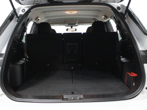 Used 2022 Mitsubishi Outlander ES image 32