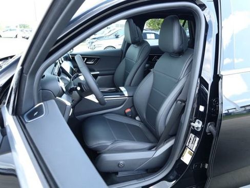 New 2025 Mercedes-Benz GLC 300 GLC 300 image 23