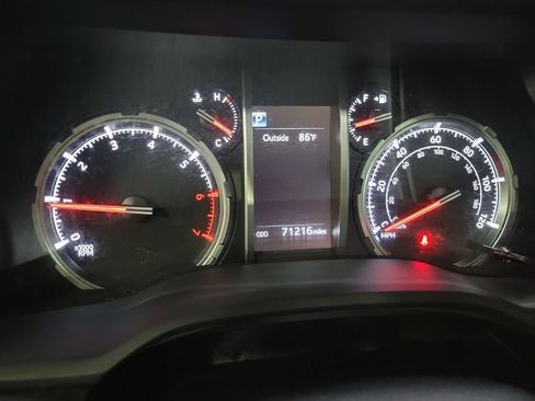 Used 2023 Toyota 4Runner TRD Pro AWD/4WD image 17
