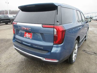 New 2026 GMC Yukon Elevation w/ Elevation Premium Package