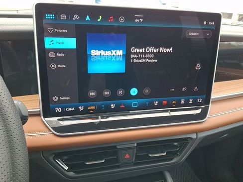 New 2026 Volkswagen Tiguan SEL R-Line image 9