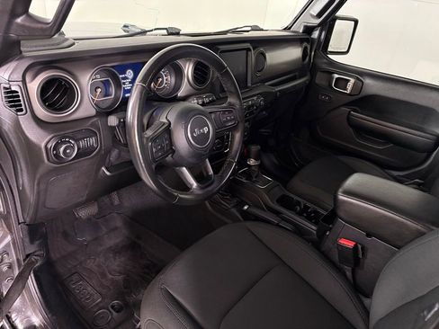 Used 2021 Jeep Wrangler Unlimited Sport AWD/4WD image 16
