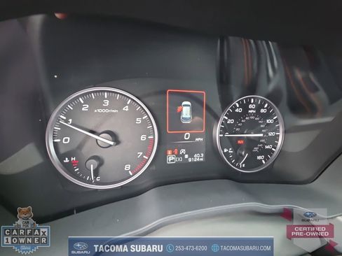 Certified 2025 Subaru Crosstrek 2.5i Limited w/ Crosstrek Mirror Package image 14