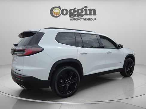 Used 2024 GMC Acadia Elevation w/ Black Edition FWD image 5