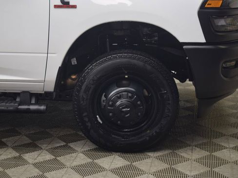 New 2026 RAM 3500 Tradesman AWD/4WD image 7