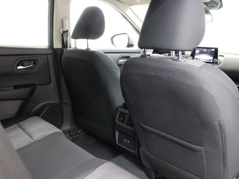 New 2026 Nissan Rogue SV FWD image 19