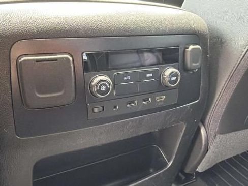 Used 2018 Chevrolet Tahoe LT AWD/4WD image 25
