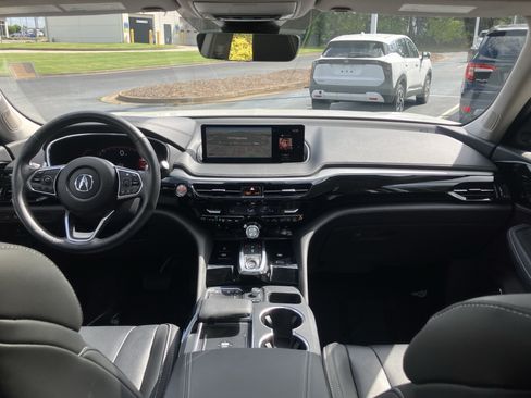 Used 2024 Acura MDX SH-AWD w/ Technology Package image 34