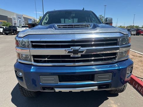 Used 2019 Chevrolet Silverado 3500 High Country image 7