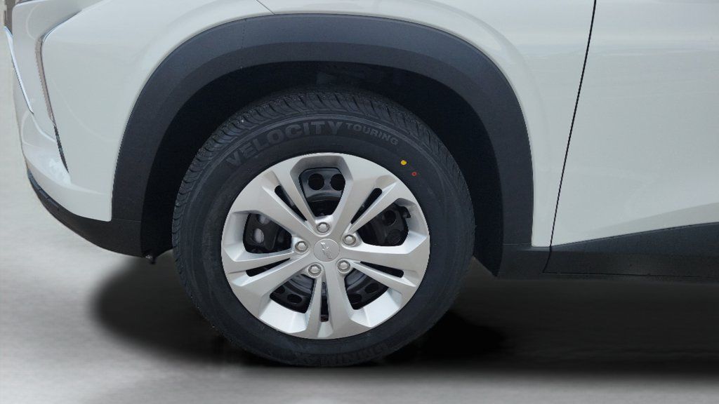 Used 2024 Chevrolet Trax LS FWD image 25