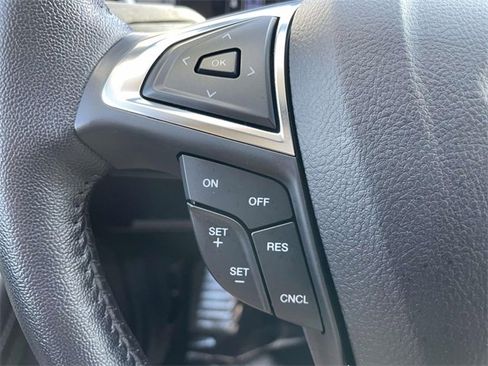 Used 2023 Ford Edge SEL w/ Convenience Package image 16