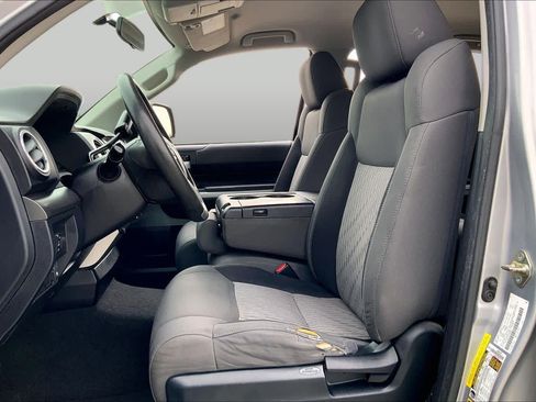 Used 2016 Toyota Tundra SR5 RWD image 8