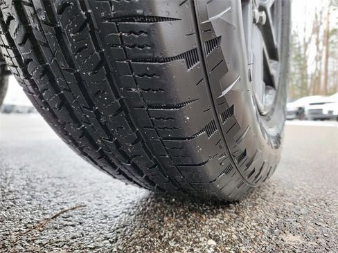 Certified 2024 Jeep Wrangler Sport S image 18