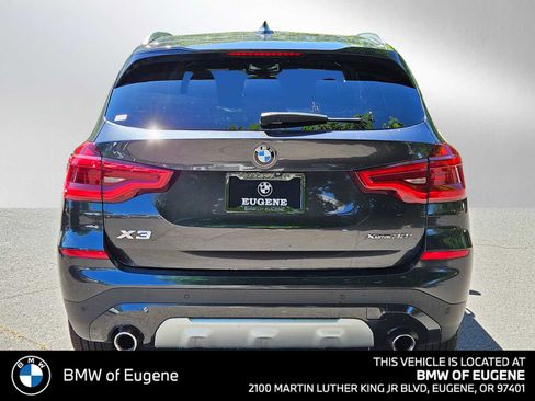 Used 2019 BMW X3 xDrive30i w/ Premium Package AWD/4WD image 4