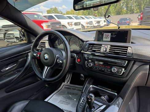 Used 2015 BMW M4 Coupe RWD image 16