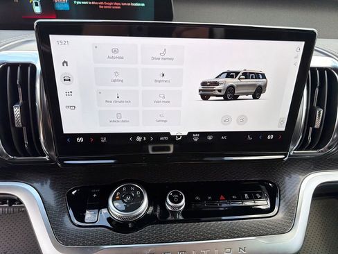 New 2026 Ford Expedition Max Platinum w/ Stealth Appearance Package AWD/4WD image 18
