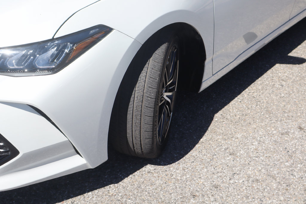 Used 2019 Toyota Avalon XSE w/ All Weather Liner Package FWD image 48
