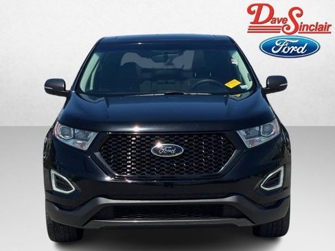 Used 2018 Ford Edge SEL w/ Equipment Group 201A AWD/4WD image 2