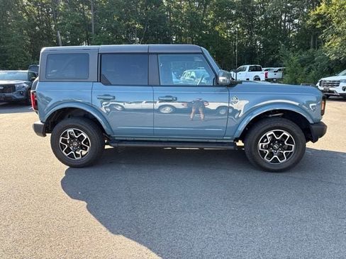 Used 2023 Ford Bronco Outer Banks AWD/4WD image 6