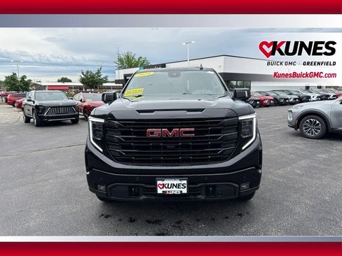 Used 2024 GMC Sierra 1500 Elevation w/ Elevation Premium Package AWD/4WD image 18