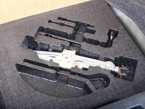 Used 2012 Honda Accord EX-L image 15