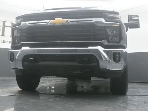 Used 2024 Chevrolet Silverado 2500 LT w/ All Star Edition AWD/4WD image 4