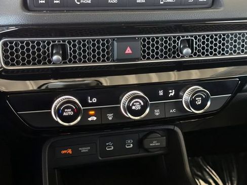 Certified 2025 Honda Civic LX image 23