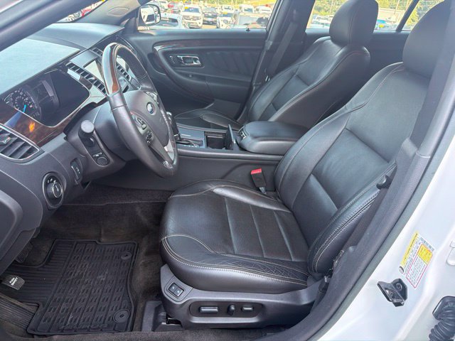 Used 2016 Ford Taurus Limited FWD image 18