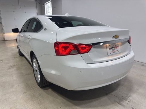 Used 2014 Chevrolet Impala LT w/ Premium Seating Package image 5