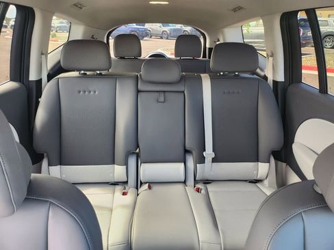 New 2026 Hyundai Ioniq 9 SEL image 24