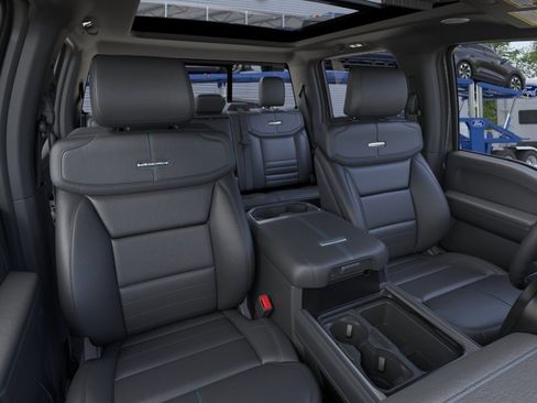 New 2026 Ford F350 4x4 Crew Cab Super Duty image 10