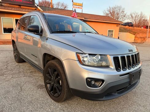 Used 2015 Jeep Compass Sport w/ Power Value Group image 1