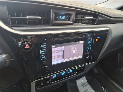 Used 2019 Toyota Corolla LE FWD image 13