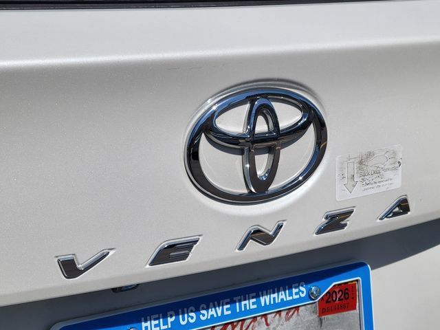 Used 2013 Toyota Venza XLE w/ XLE Premium Pkg FWD image 27