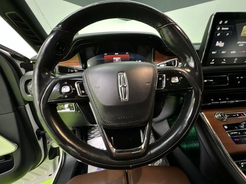 Used 2020 Lincoln Aviator Reserve w/ Equipment Group 201A RWD image 20
