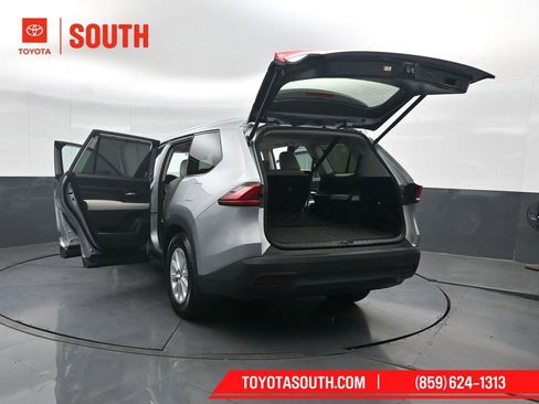 Used 2024 Toyota Grand Highlander AWD image 60