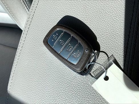 Used 2017 Hyundai Tucson Sport w/ Cargo Package image 12