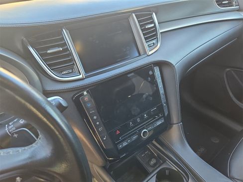 Used 2020 INFINITI QX50 Essential w/ Edition 30 Package image 9