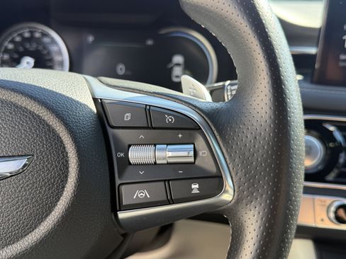 Used 2022 Genesis G70 2.0T w/ Prestige Package image 19