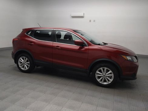 Used 2019 Nissan Rogue Sport S w/ Appearance Package image 11