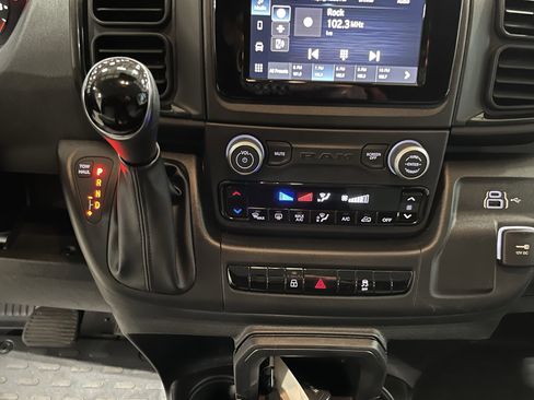 Used 2026 RAM ProMaster 2500 w/ Convenience Group FWD image 20