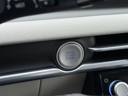 New 2026 Hyundai Tucson Limited image 21